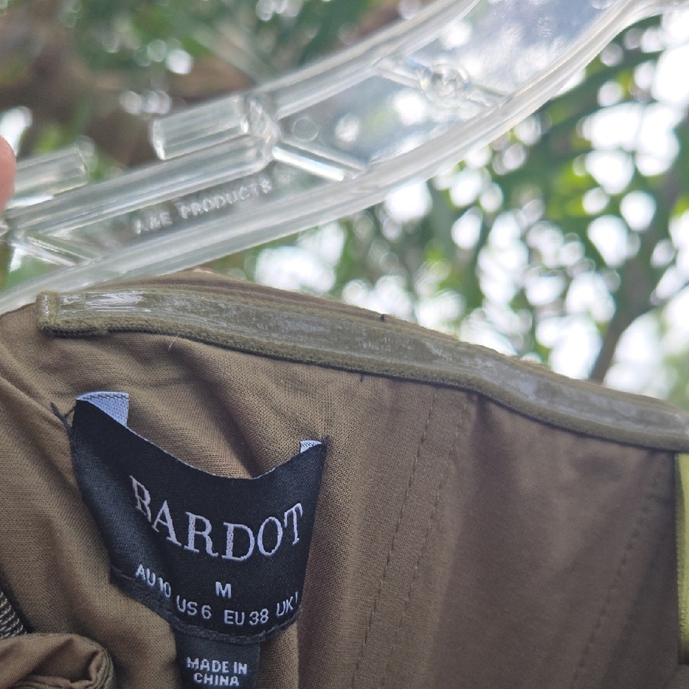 Bardot Lora Poplin Maxi Dress - Picture 9 of 12
